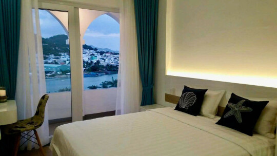 Champa Island Nha Trang / Hướng Sông / 02 Phòng Ngủ / (16 triệu/tháng)