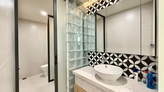 Mường Thanh Luxury Nha Trang / 01 Phòng Ngủ / 46m²/ Hướng Biển / 2,750 tỷ ($104.781)