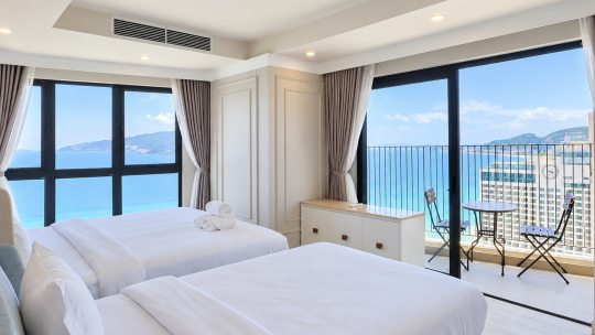 Gold Coast/ Sea diagonal view/ 3 Bedroom/ 122,4 m2/ $134,56