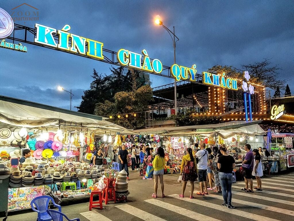 Nha Trang Night Market: A top bustling spot to be discovered