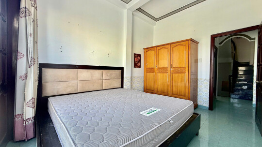 WHOLE HOUSE FOR RENT IN PHƯƠNG SÀI / 119B Phương Sài / 4 Bedrooms / 15 million VND/month
