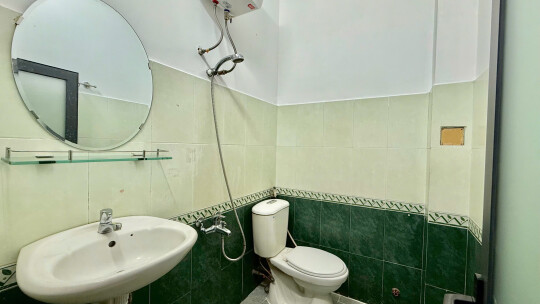 WHOLE HOUSE FOR RENT IN PHƯƠNG SÀI / 119B Phương Sài / 4 Bedrooms / 15 million VND/month