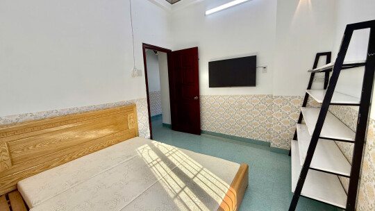 WHOLE HOUSE FOR RENT IN PHƯƠNG SÀI / 119B Phương Sài / 4 Bedrooms / 15 million VND/month