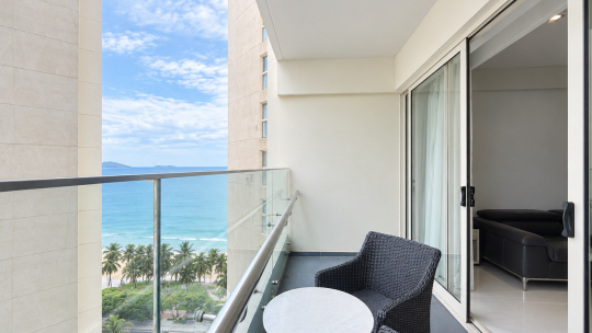 THE COSTA NHA TRANG / Studio / View xéo biển / 59,8m² / 5,4 Tỷ
